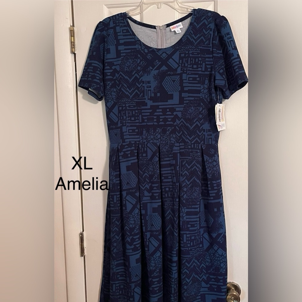 LuLaRoe Navy Geometric Dress